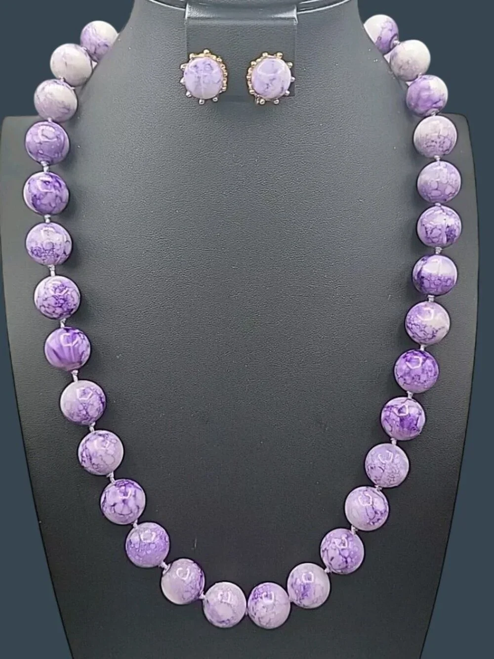 Vintage Newhouse Purple Moonglow Lucite Beaded 25